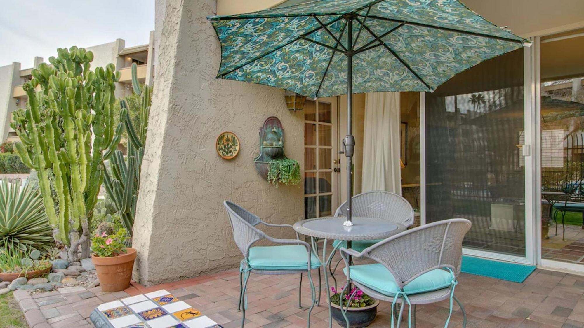 Charming 1-Bdrm Condo Steps To Old Town Scottsdale Exterior photo